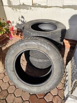 Predám zimné pneu 195/65 R15