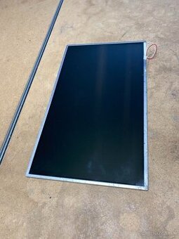 Predám použitý display do notebooku 15,6 palca