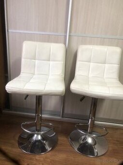 Barové stoličky