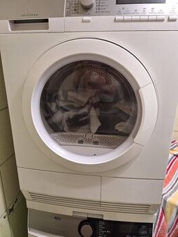 Predám sušičku AEG