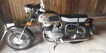 Jawa 250 592