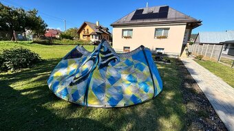 Predam kite - Cabrinha Switchblabe 12m + Bar