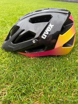 Dámska cyklistická helma 52-57 cm UVEX