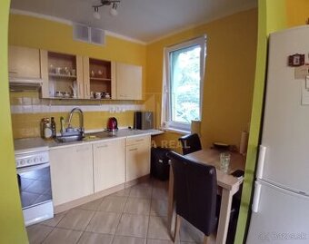 Prenájom pekný, šikovný 2-izbový byt, v krásnom prostredí, P