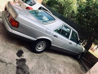 Mercedes-Benz W126 280