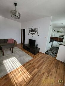 Na predaj rekonštruovaný 2-izbový byt Košice - Podhradová - 1