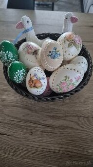 Velkonocne vajicka rucne robene kosik
