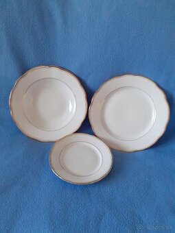 Karlovarský porcelán.