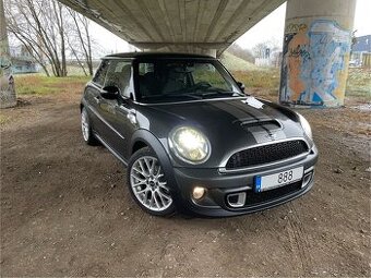 Mini COOPER Sd 2013 TOP STAV