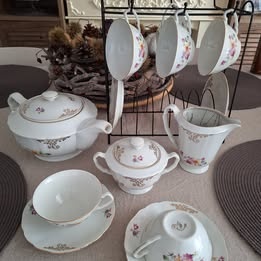 Krásny porcelánový vintage set, aj na doplnenie
