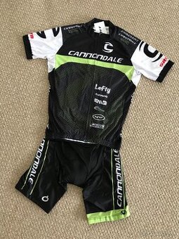 VÝPRODEJ - Cyklistický komplet nový