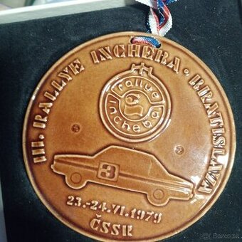 Plaketa rallye Incheba