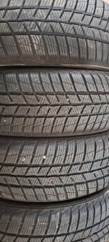 Predám 4ks skoro nové zimné 185/60r15-84T Barum