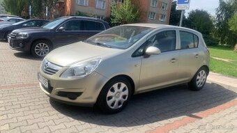 Predam opel corsa 1.2 16v