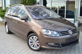 VW SHARAN 2.0 TDI HIGHLINE, PANORÁMA, 7 MIEST, KOŽA, BIXENÓN