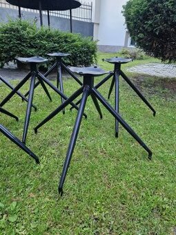 Predam dizajnove podnoze resp. nohy na stolicky