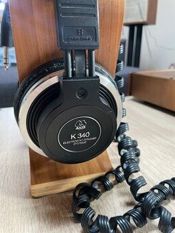 AKG-340 staticko- dynamické