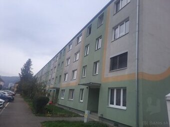 EXKLUZÍVNE 4 izbový byt Trenčín - ul. M. Turkovej