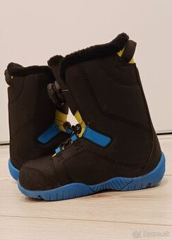 Snowboardové topánky EU 32