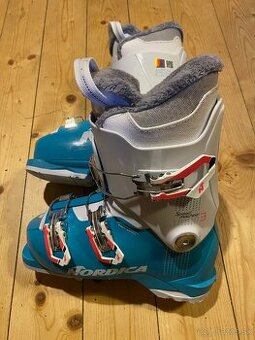 Lyžiarky Nordica Speedmachine J 3 (girl) (35-36)