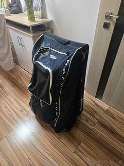 Predam hokejove veci