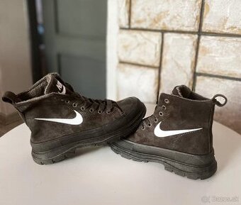 Nové zateplené tenisky, veľ 36