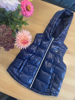 Vesta Benetton 7 rokov ako nova