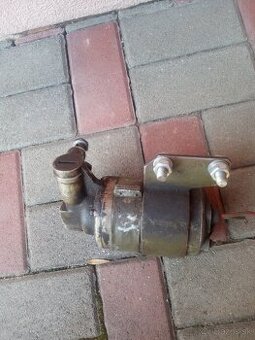 Predám  24v  naftové čerpadlo V3S PV3S Tatra LIAZ