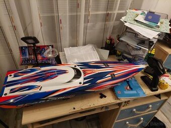 motorovy cln Traxxas Spartan SR s Bluetooth modulom