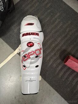 Hokejové chraniče BAUER