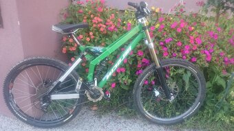DH 2x Specialized FSR 3 bomber,Deore.FOX 500eur Purepower Gr