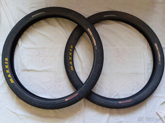 Plášte 26x2,5 MAXXIS HOOKWORM (2ks)