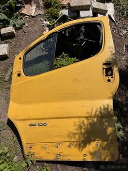 Dvere Renault traffic 2004