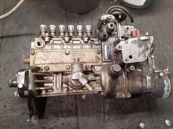 mercedes benz w124 vstrekovacie čerpadlo