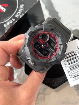 Casio G-Shock GA-700