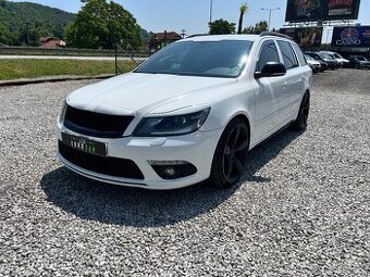 Škoda Octavia Combi 2.0 TDI CR DPF RS DSG