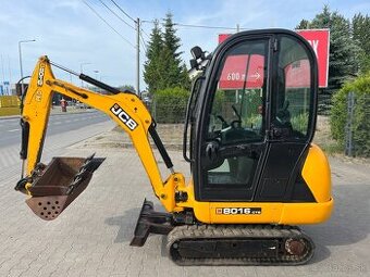 Minibager minirypadlo JCB 8016 CTS Cat Bobcat Volvo Kubota