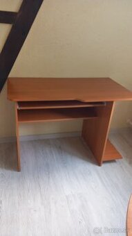 Pisaci stol - 1