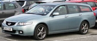 Rozpredam 2003 Honda accord tourer 2.2 ictdi