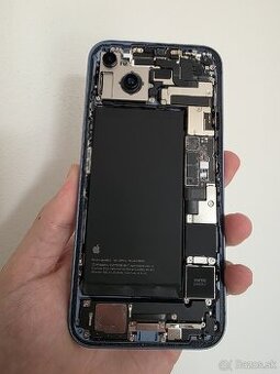 Apple iPhone 14 Plus diely