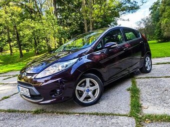 Ford fiesta 1.2 benzín 2011 Titanium