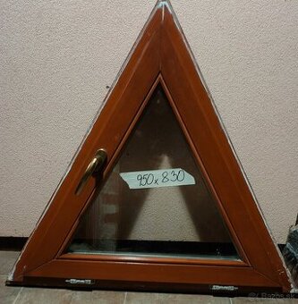 okna 2sklá a dvere balk. euro-rámy použité