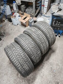 Pirelli 225/55R17