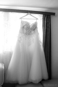 Svadobné šaty