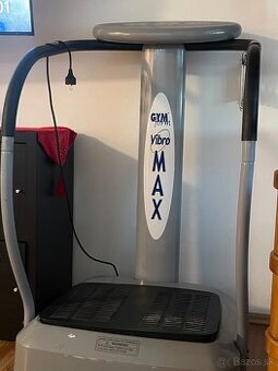 Vibračný trenežér