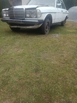 Predám Mercedes Benz w123 200d s tp ŠPZ