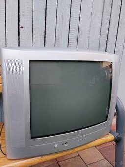 Darujem za odvoz televízor, monitor k PC a reproduktory