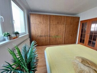 3izb 78m2 Petržalka - zariadený, voľný od 1.6., loggia, vonk
