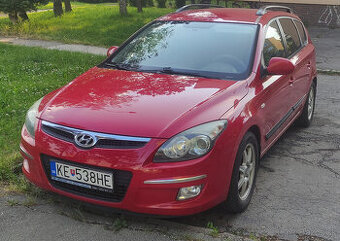 Hyundai i30 kombi, 1.6 crdi, rok 2010