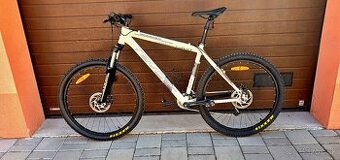 Predam horsky bicykel Ravo po kompletnom servise, Velkost 19